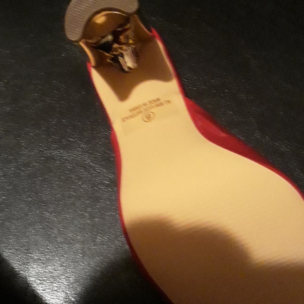 Shoes - Picture 3 of 5